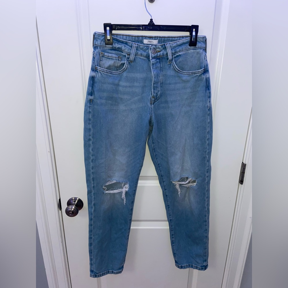 Ripped Boyfriend Jeans